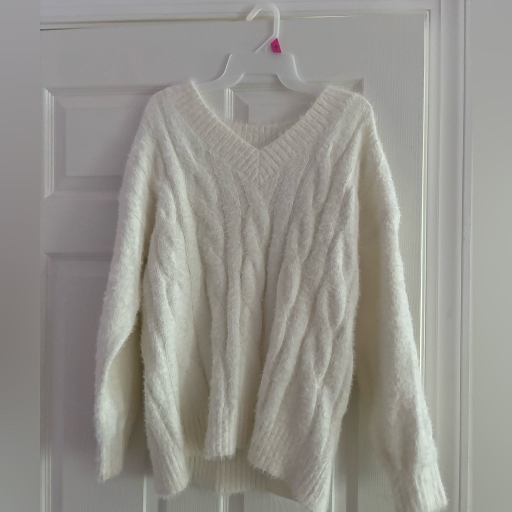 Lucky Brand Medium White Fluffy Sweater